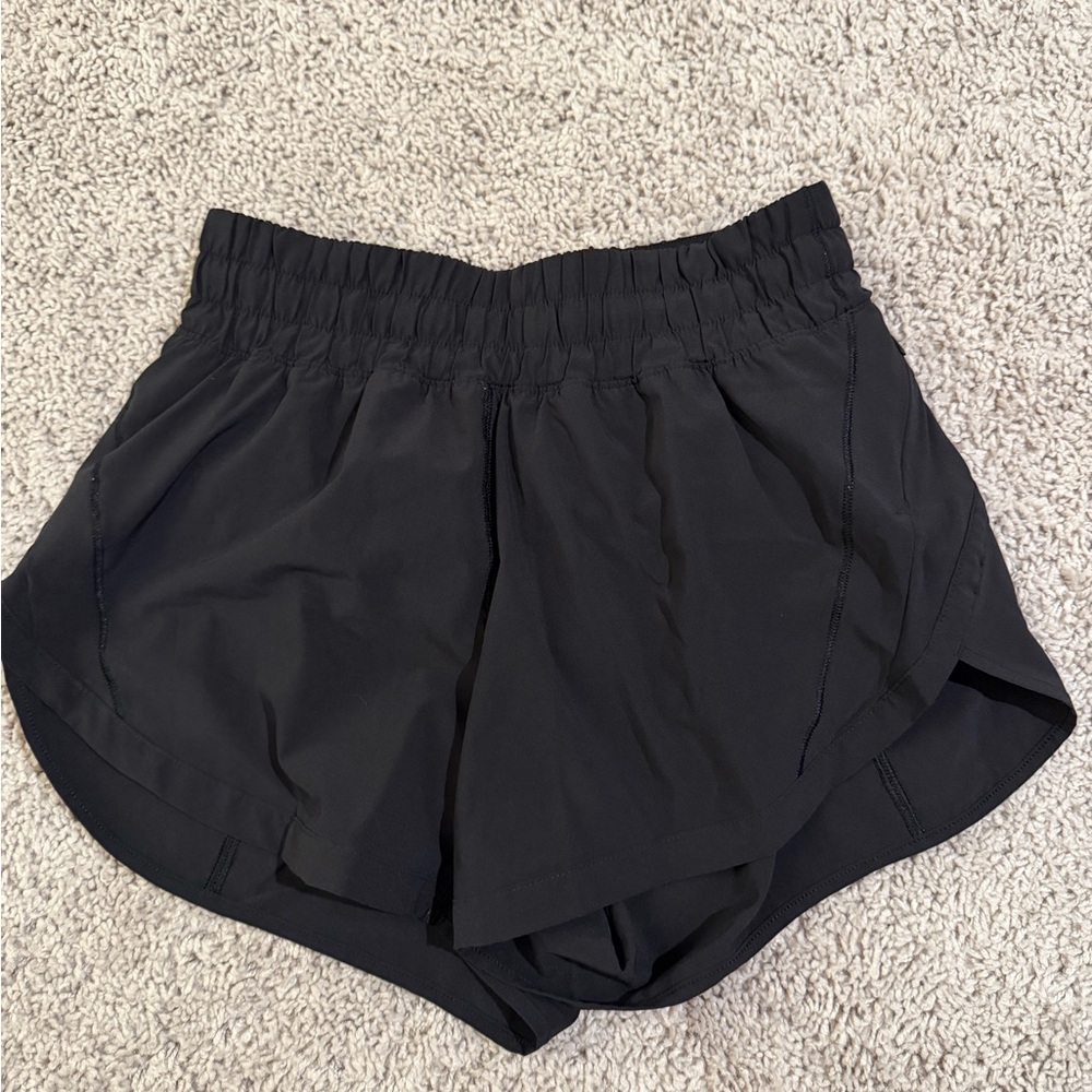 Lululemon track that HR short